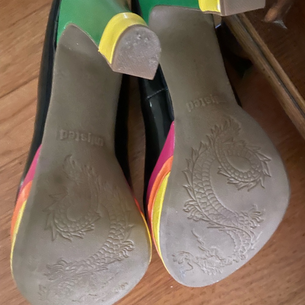 UNLISTED Carry With You 👠 Women’s Platforms - Picture 6 of 6